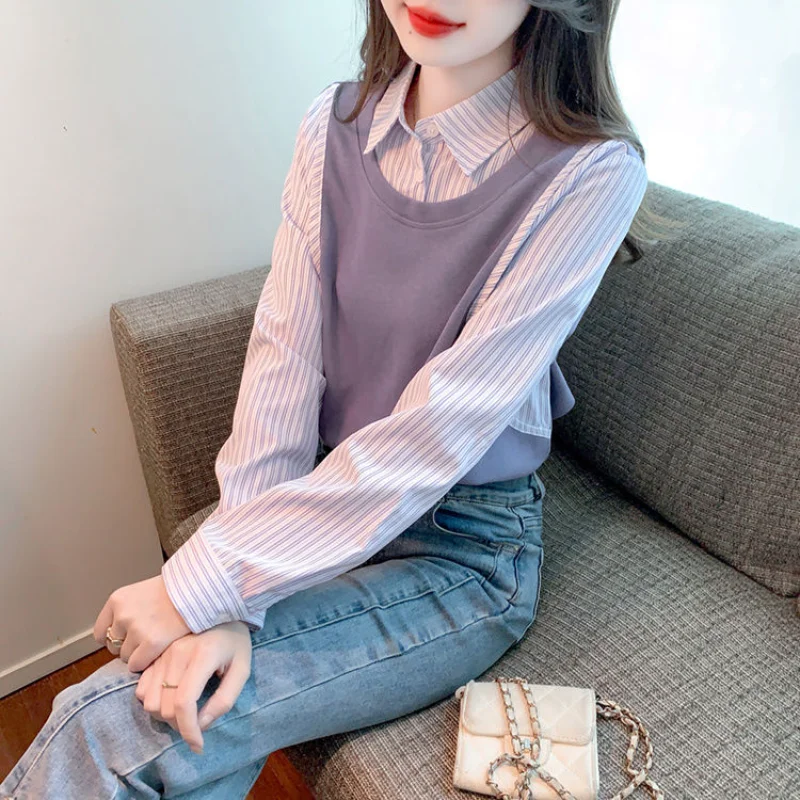 

Fashion Fake Two-Piece Striped Shirt Women Stylish Youthful Layering Long Sleeve Top