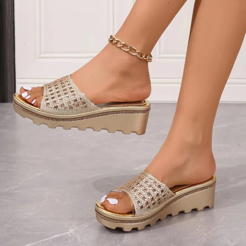 Summer Wedge Slippers for Women Thick-soled Non-slip Open Toe Platform Sandals Woman Fashion Outdoor Rhinestone High Heels Shoes