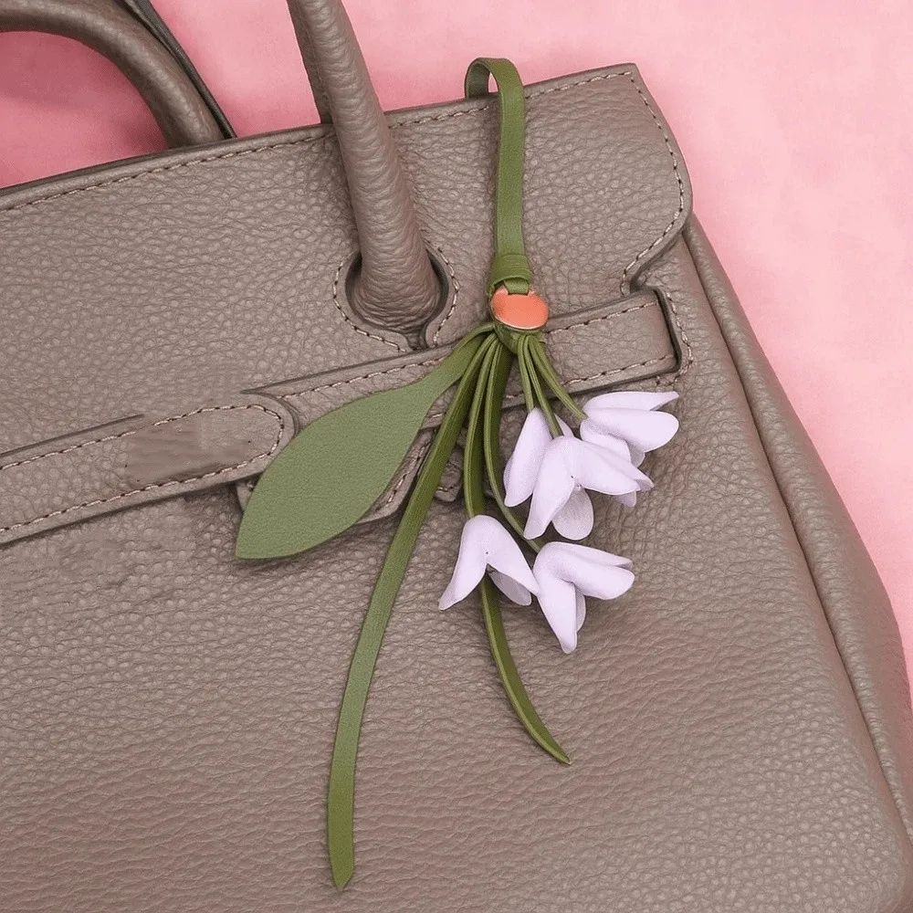 Women Multi-color Hanger Flower Pu Leather Pendant Car Keyring Handmade Leather Keychain Fashion Creative Bag Pendant