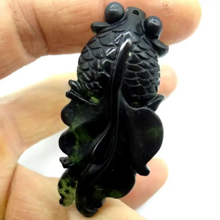 wholesale Natural stone Chinese stone hand-carved statue of fish amulet pendant for diy Jewelry making necklace Accessories S1