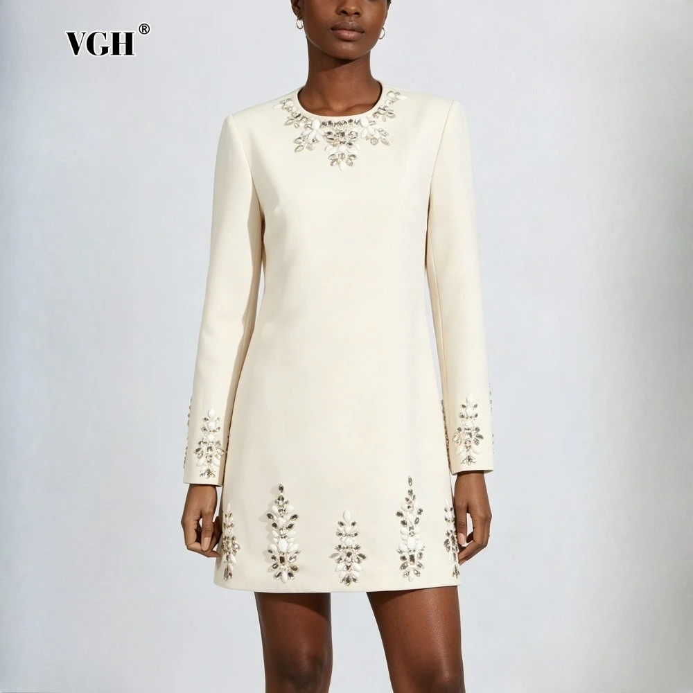 VGH Beige Loose Spliced Diamonds Dresses for Women O Neck Long Sleeve Gentle Intellectual Dress Female Summer Fashion New Style