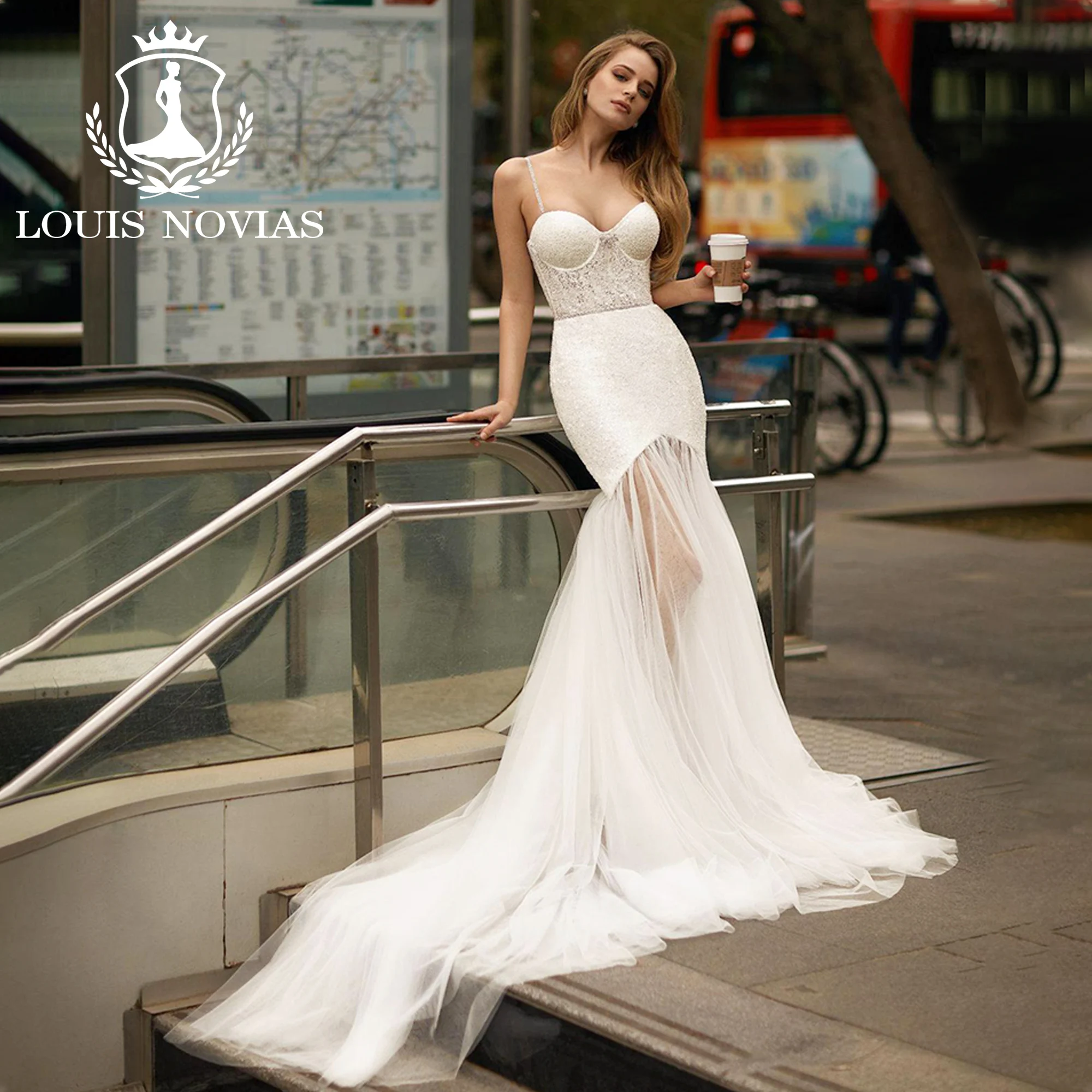 LOUIS NOVIAS Mermaid Wedding Dress Elegant Spaghetti Straps Sweetheart Appliques Semi-Transparent Wedding Gown Vestidos De Novia