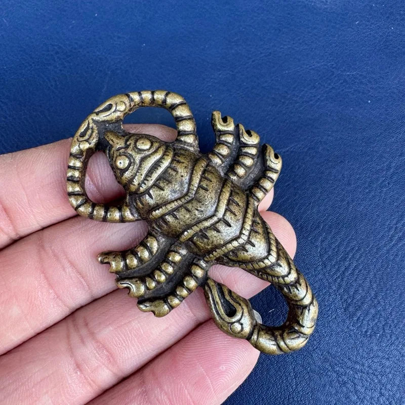 Brass Tibet Nepal Wrathful Lotus Master Nine-Headed Scorpion with Vajra Base Copper Ornament