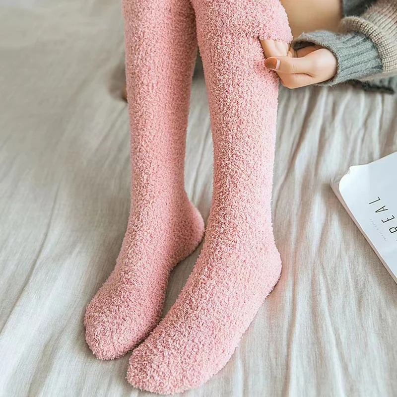 Urgot Brand Winter Warm Thigh High Stockings Women Coral Fleece Soft Fluffy Knee Socks Candy Color Female Long Stockings