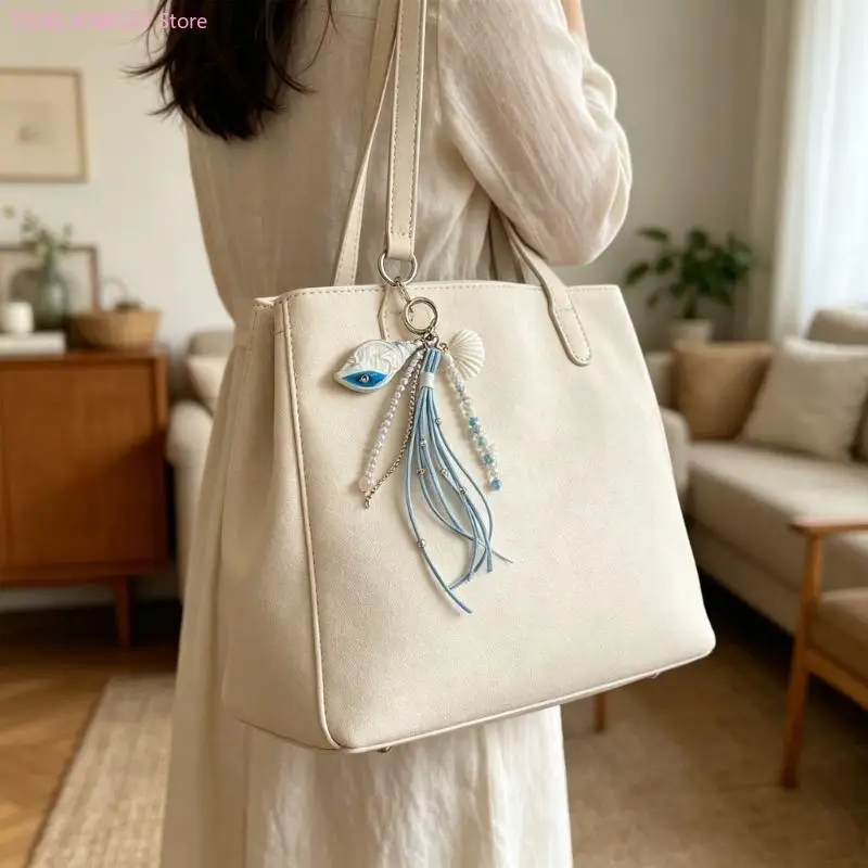 62KE Delicate Coastal Themed Resin Bag Pendant With Shell Design Bag Charm Enhancing Your Summer Look Stylish Beach Keychain