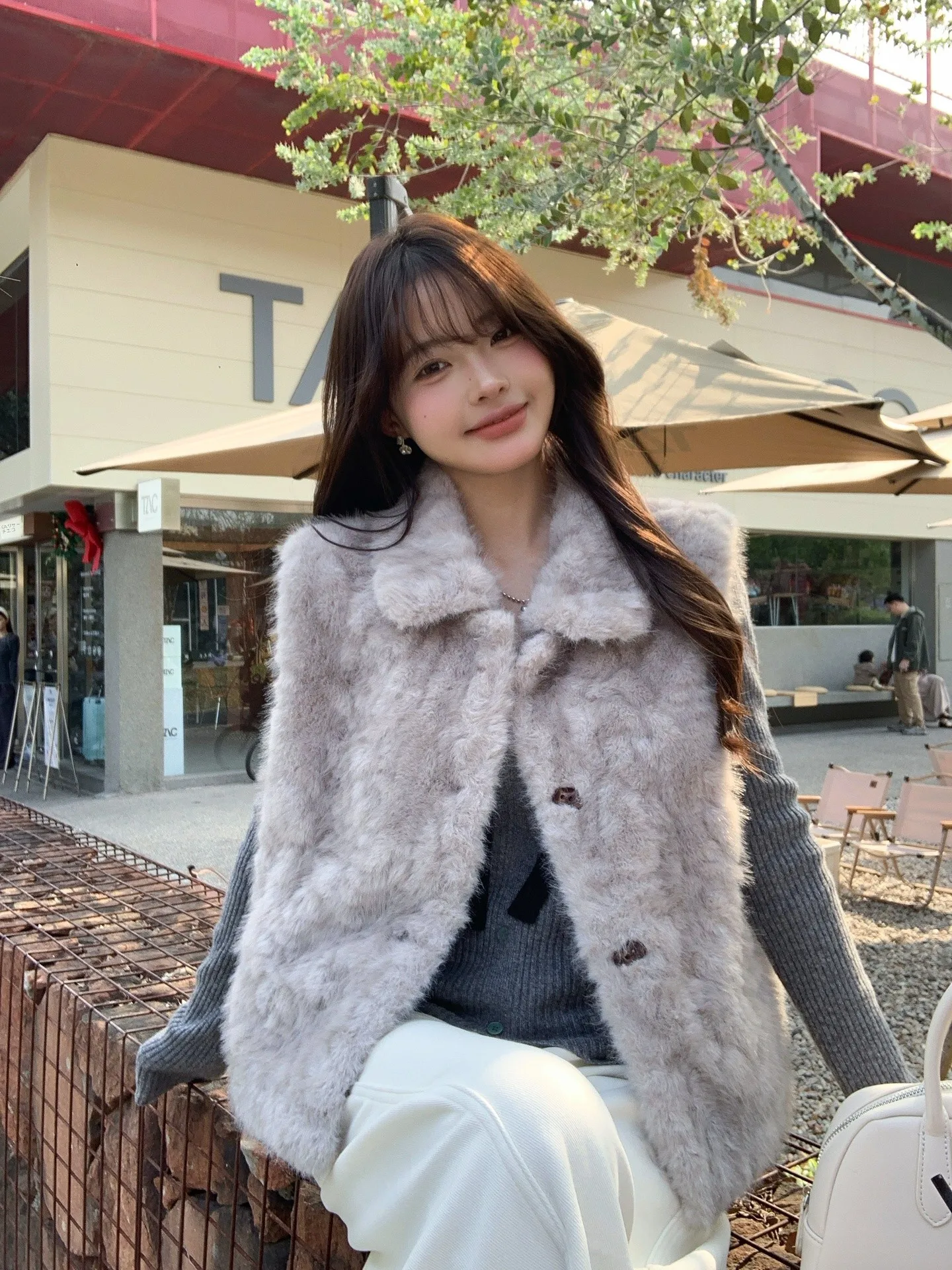 

Корейское пальто с мехом ягненка, теплое пальто с воротником, женская модная зимняя верхняя одежда, Elely Crted Stand Fit