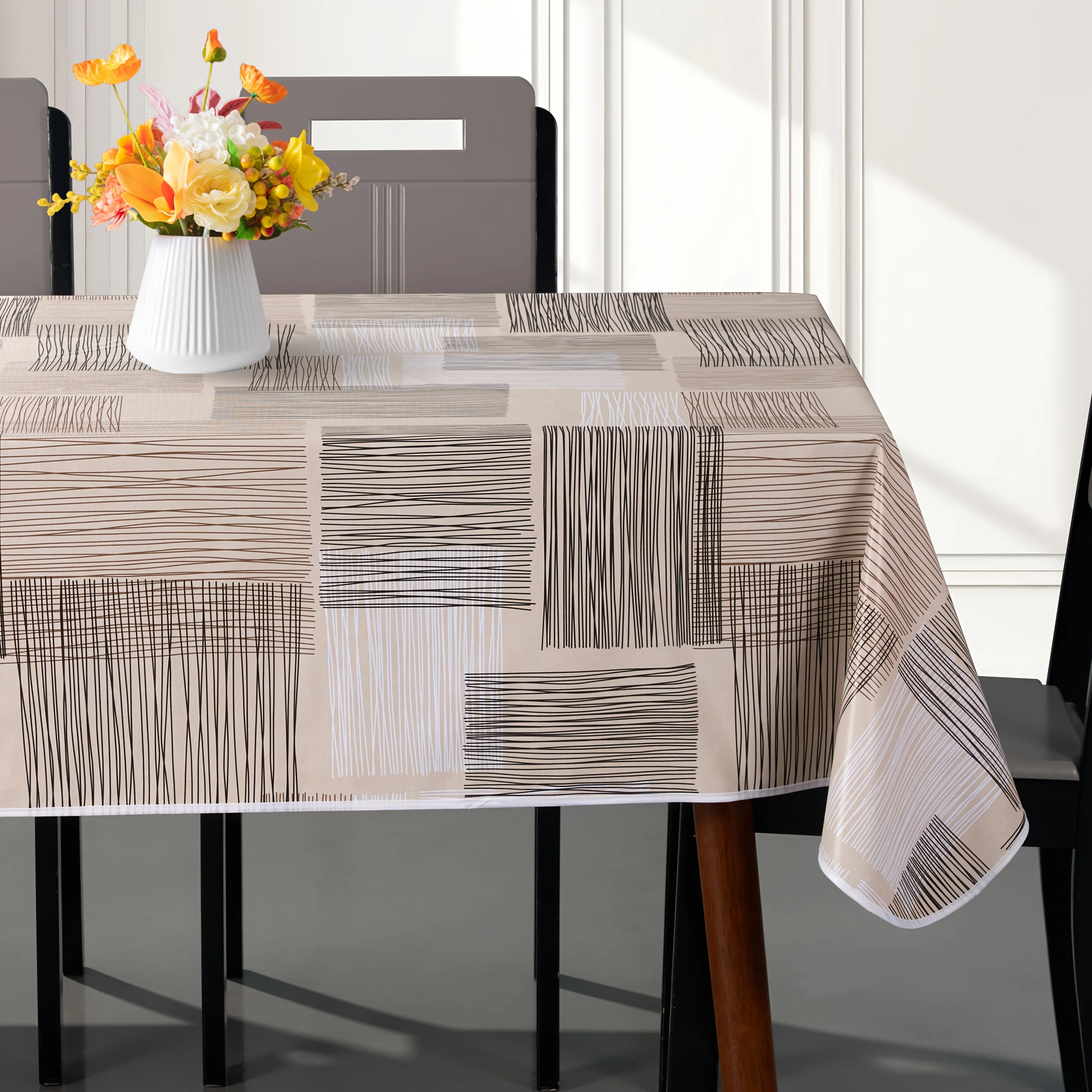 VIKAMA Hand-Painted Checkered Tablecloth Is Suitable For Restaurants Round Tables Cafes Minimalist Home Decor