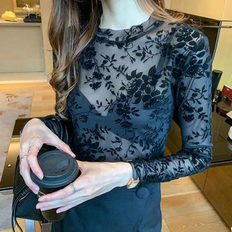 قميص ضيق مثير شفاف قليلاً للنساء، قميص شبكي رفيع بأكمام طويلة من الحرير الجليدي للحماية من الشمس #6