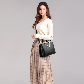 2026 New Style Crossbody Bag Medium Mom Bag Lychee Pattern Large Soft PU Zipper Closure Daily Use Fashionable Ladies Handbag Sac - Image 5