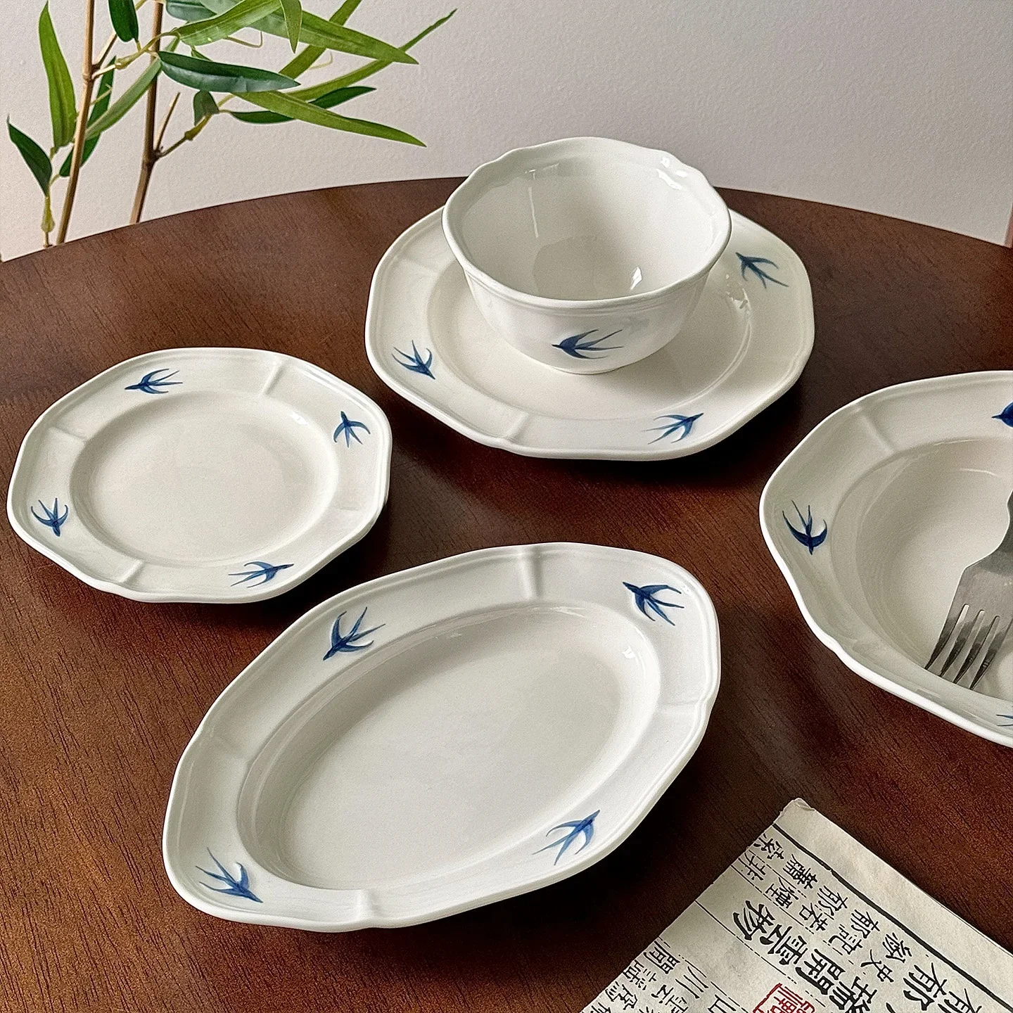 New Chinese Style Relieve Birds Return Flying White Simple Ceramic Dining Dish Breakfast Plate Oval High Aesthetic Value