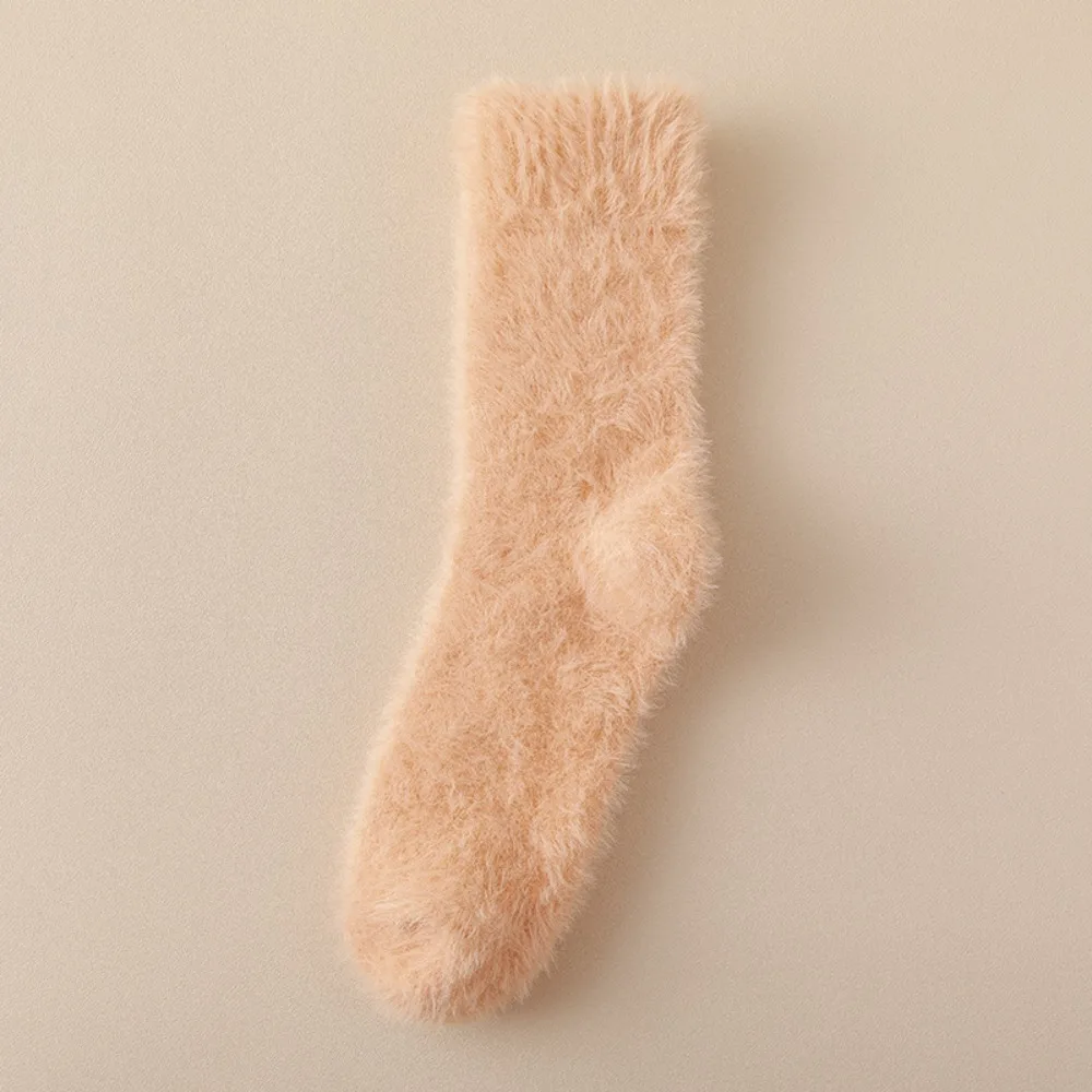 

Soft Thickened Winter Socks Mid-Calf Solid Color Women's Socks Keep Warm Fur Socks Autumn