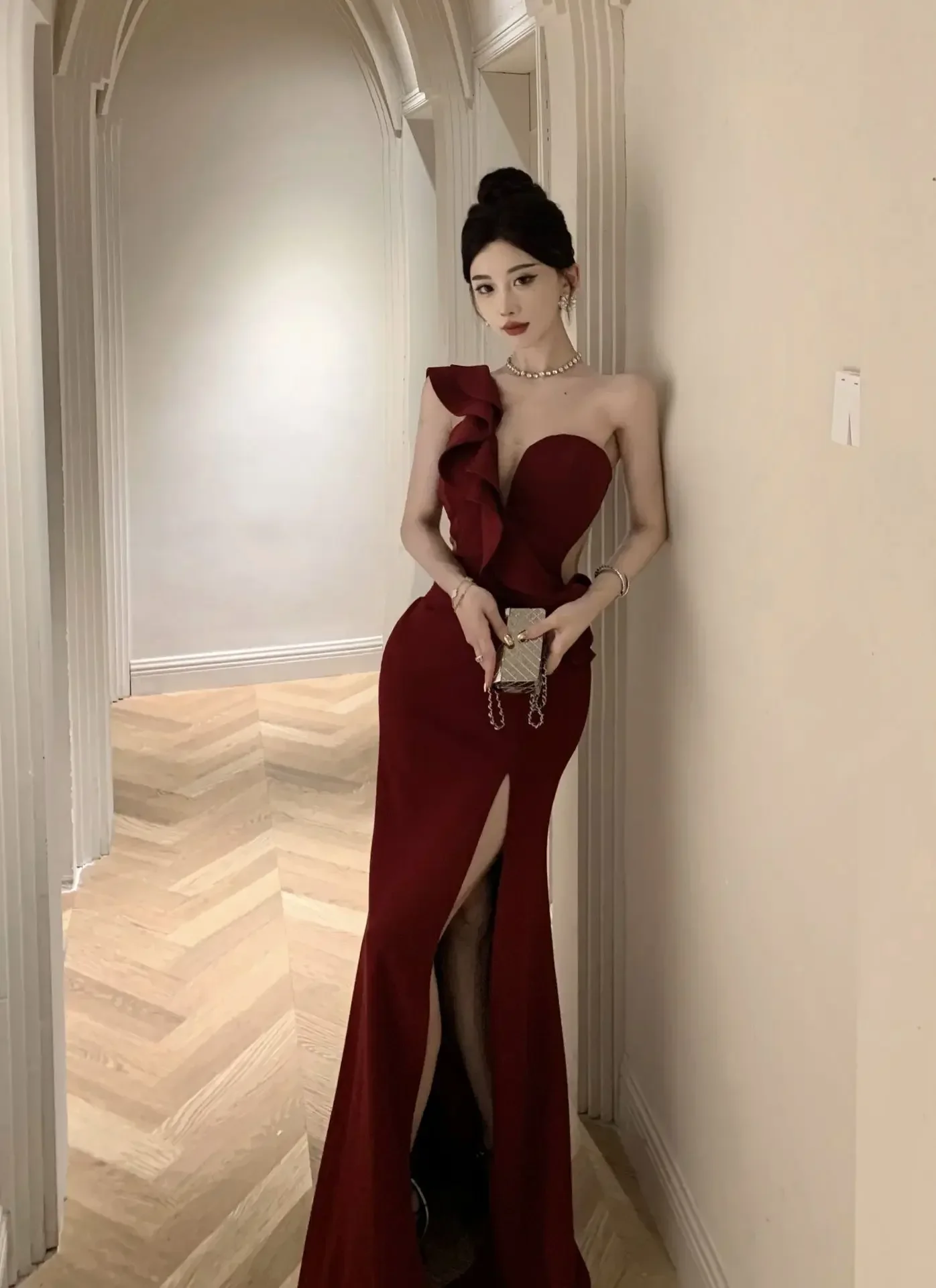 Korejepo Celebrity Temperament Evening Dress for Women Korean Goddess Dresses Diagonal Shoulder Mesh Patchwork Sexy Slit Vestido