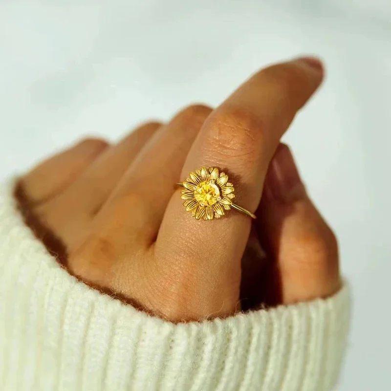Huitan Trendige Sonnenblumenringe in Gold/Silber, Elegante Fingerringe mit Leuchtend Gelben CZ-Steinen, Auffälliger Schmuck