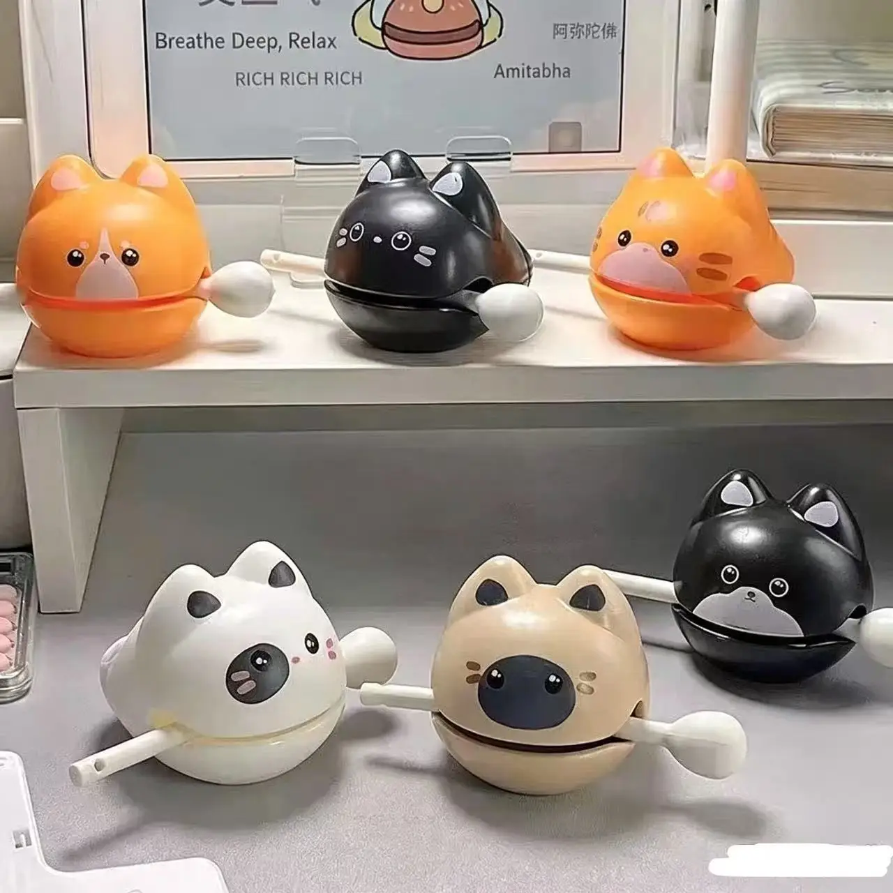 Funny Knocking Cat Wooden‑Fish Ornament, Healing Stress‑Relief Desktop Decoration for Home & Office, Adults Lifestyle Decor, Ran