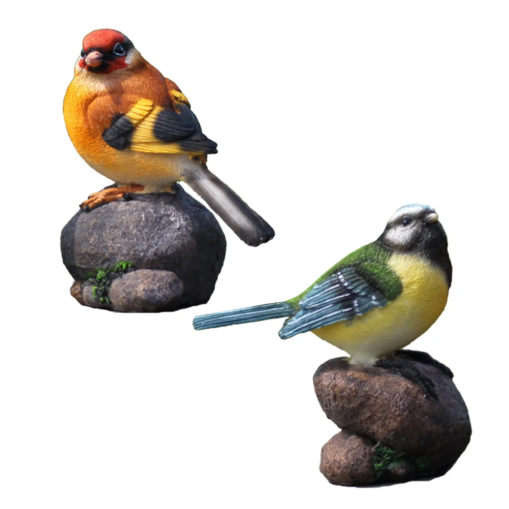 2Pcs Simulation Bird Resin Mini Ornament Craft for Garden Desktop Shelf Decoration Red Blue Assorted Colors