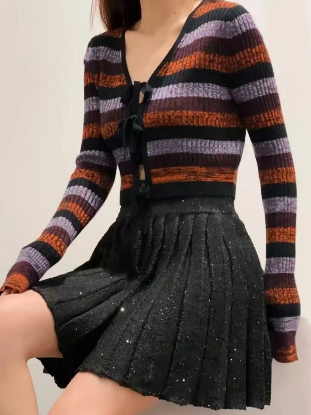 

Потрясающий весенний шерстяной полосатый кардиган с поясом, облегающий, вязаный, с V-образным вырезом, укороченный, в американском стиле, для женщин