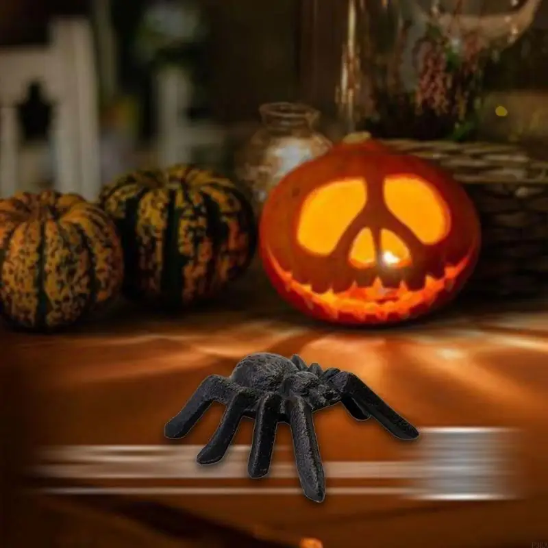   Unique Metal Spiders Sculpture Cast Iron Retro Decors Handcrafted Showpiece For Horror Fan Collectors Display Ornament