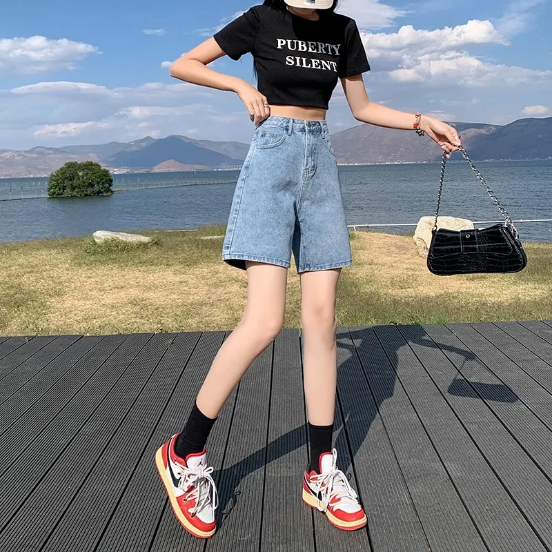 High Waist Loose Fit Five Inch Jeans Shorts Women's Summer Cotton Stretch Denim High Waist Straight Leg Shorts Cover Hip