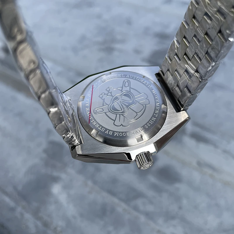 STEELDIVE Orologio da sub da uomo 42mm Orologio da polso meccanico automatico sportivo 200M Impermeabile BGW-9 Zaffiro luminoso NH35 Lunetta in ceramica