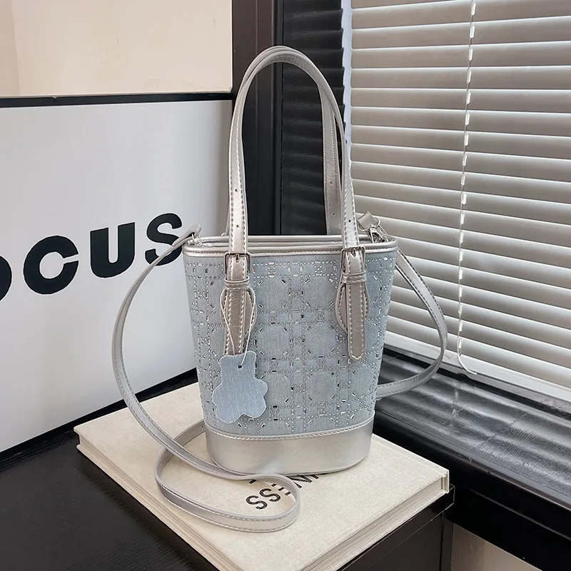 

‌Summer 2025 Small Handbag - Designer-Look Diamond Pattern, Lightweight Tote‌