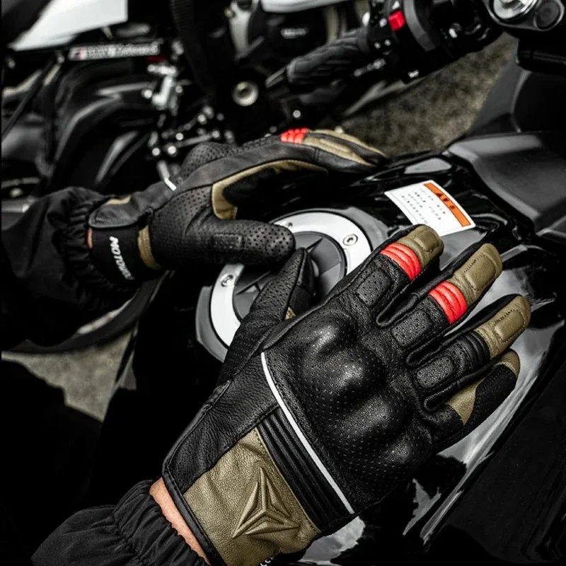 Motowolf Motorcycle Genuine Sheepskin Gloves Four Seasons Carbon Fibre Windproof Riding Fall Prevention Touch Screen Gloves