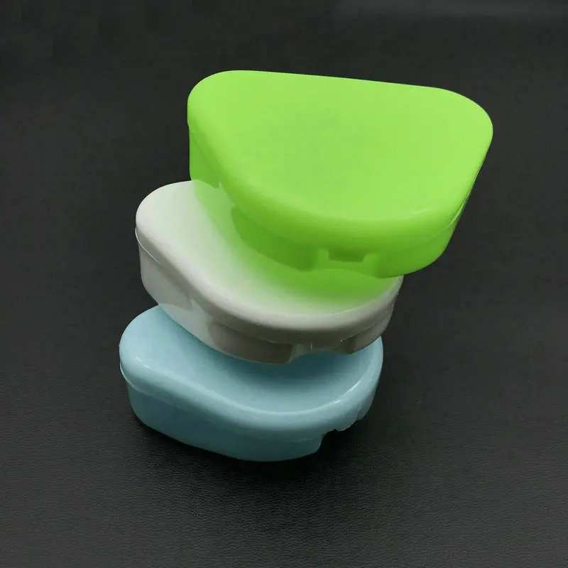 1pc Dental Retainer Box Mouthguards Dentures Sport Guard Denture Storage child and Adult Orthodontic Container