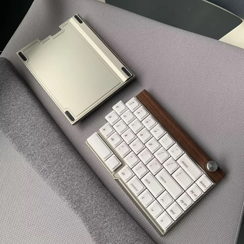 Hot Sales Jiffy Sp75 Split Keyboard Custom CNC Case MagneticSplit Low Axis Ergonomics Hot-swap Tri-mode VIA Knob for Gamers Gift