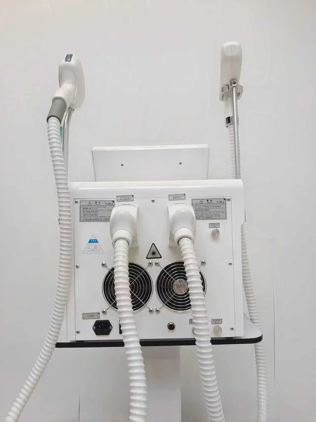 

Профессиональный диодный пикосекундный лазер 2-в-1 (755/808/940/1064 нм) для удаления волос и татуировок