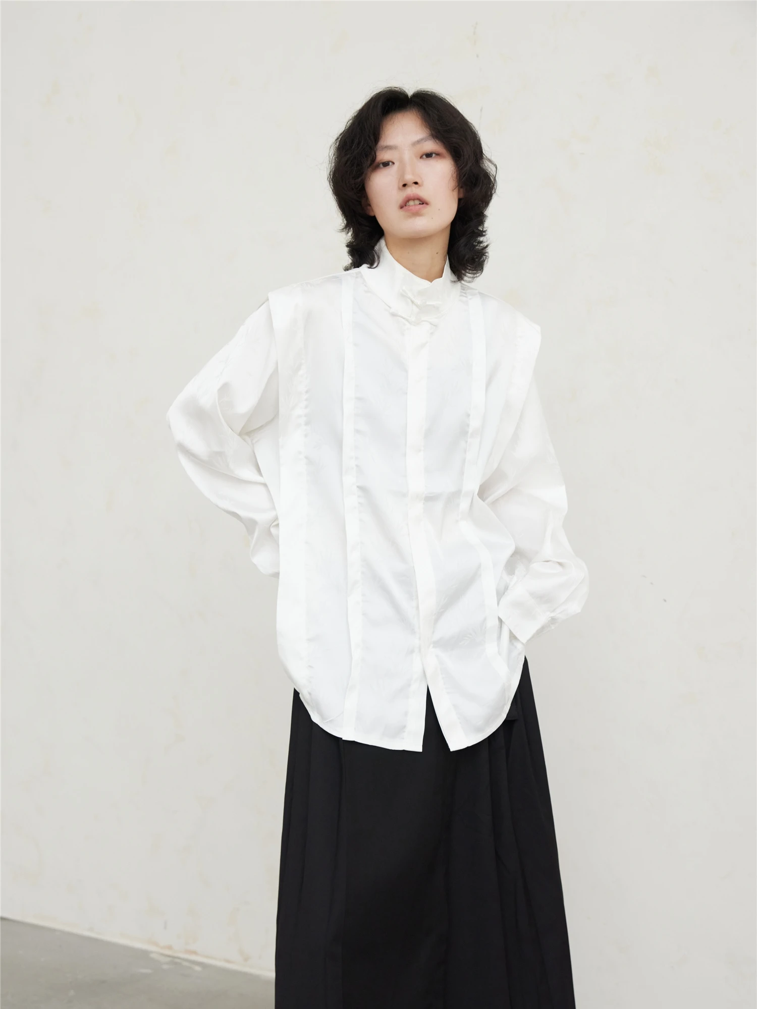 New Chinese Style Long Sleeve Shirt SUNYVONNE23FW Satin Fabric Bamboo Leaf Pattern Hidden Design Commute Style Pure Color