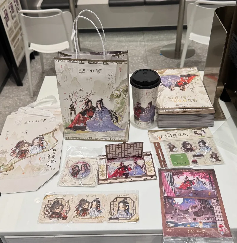 

InStock Grandmaster of Demonic Cultivation, прозрачная наклейка на карту, акриловый значок, изолированная сумка для памятного билета