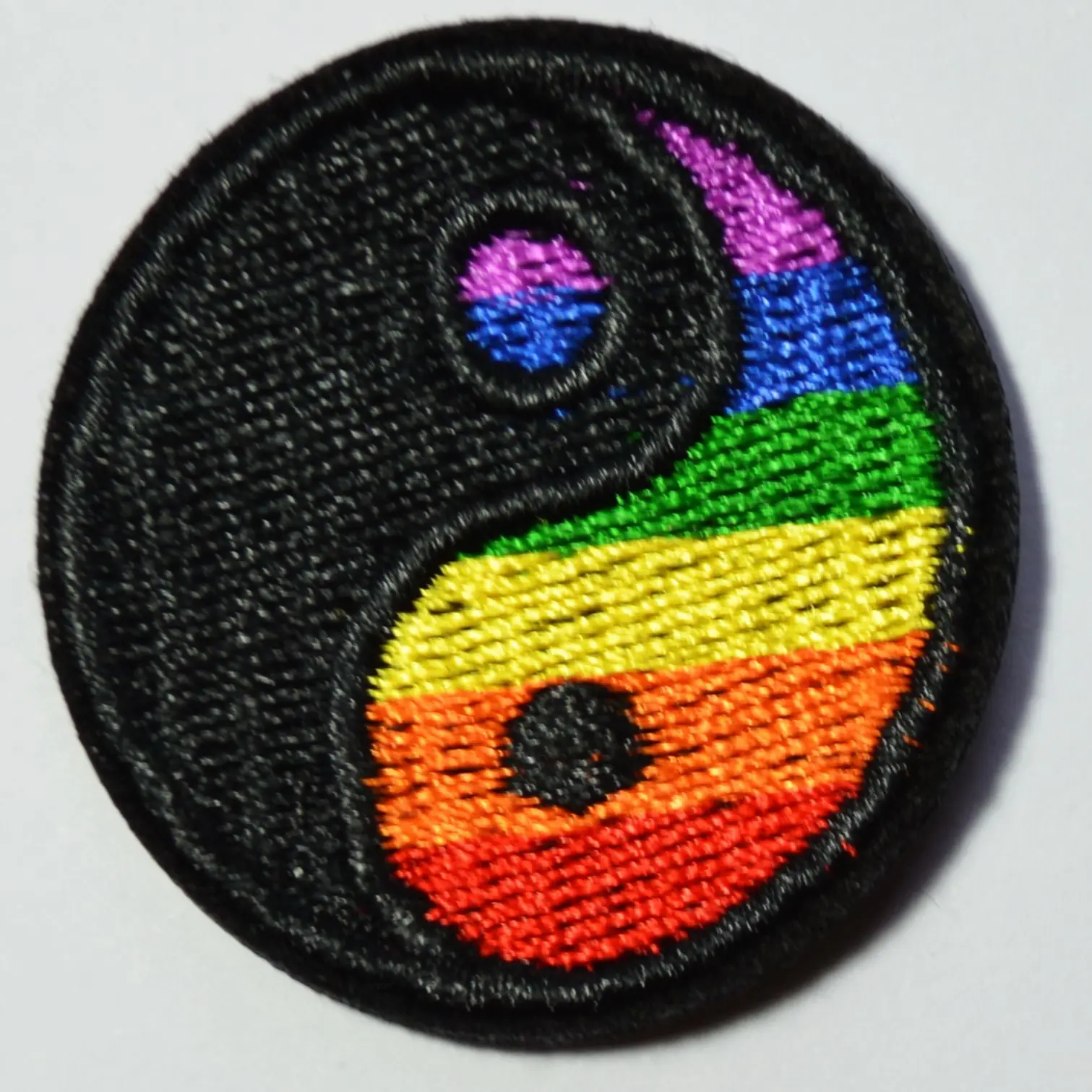 New ! Yin Yang gay lesbian pride rainbow retro LGBT applique iron-on patch sm