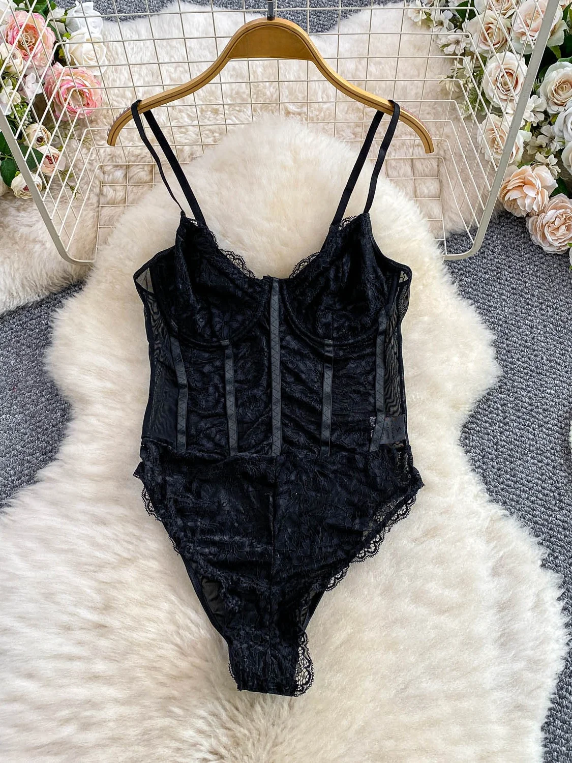 

Sexy Lace V-ne Strapl Bodysuit Women's Summer Slimming High Slit Top Fibone Pattern Faionable Commute Sle ort Pants