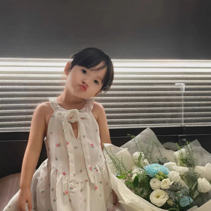 

Super cute summer dress for girls2026New stylish children's vest dress, fashionable and sweet princess dress for babies