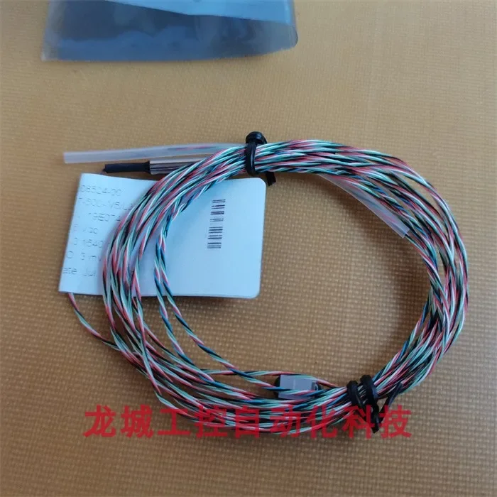 * Spot Sales * New Original Precision MEAS Acceleration Sensor EGAXT-500-/V5/L3M In Stock