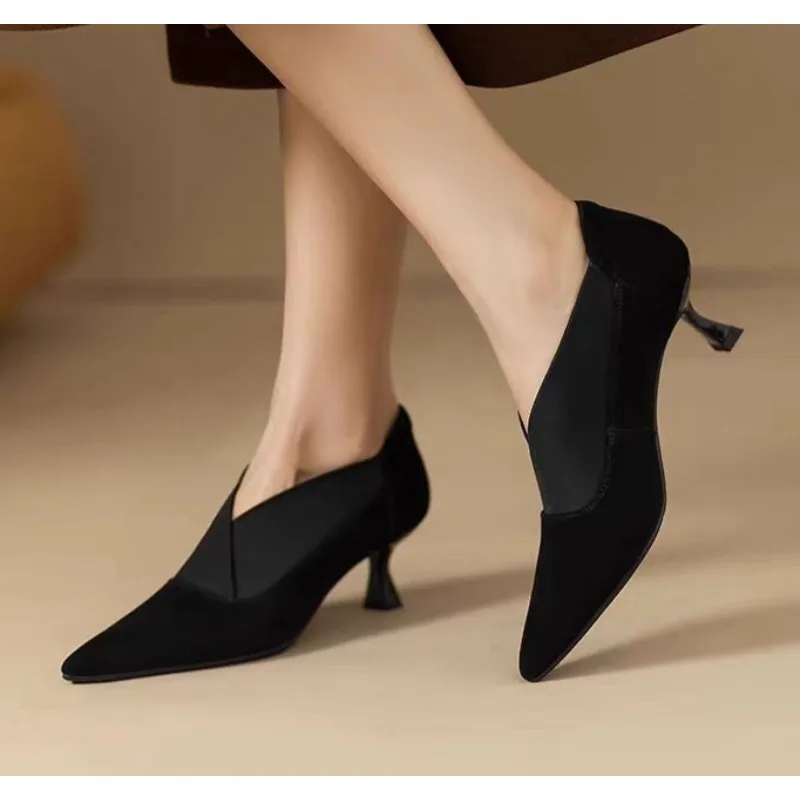 

French Retro Pointed Thin Heeled Short Boots with Kitten Heels Ankle Boots, Combined with Elastic Deep Cut High Heels for Women