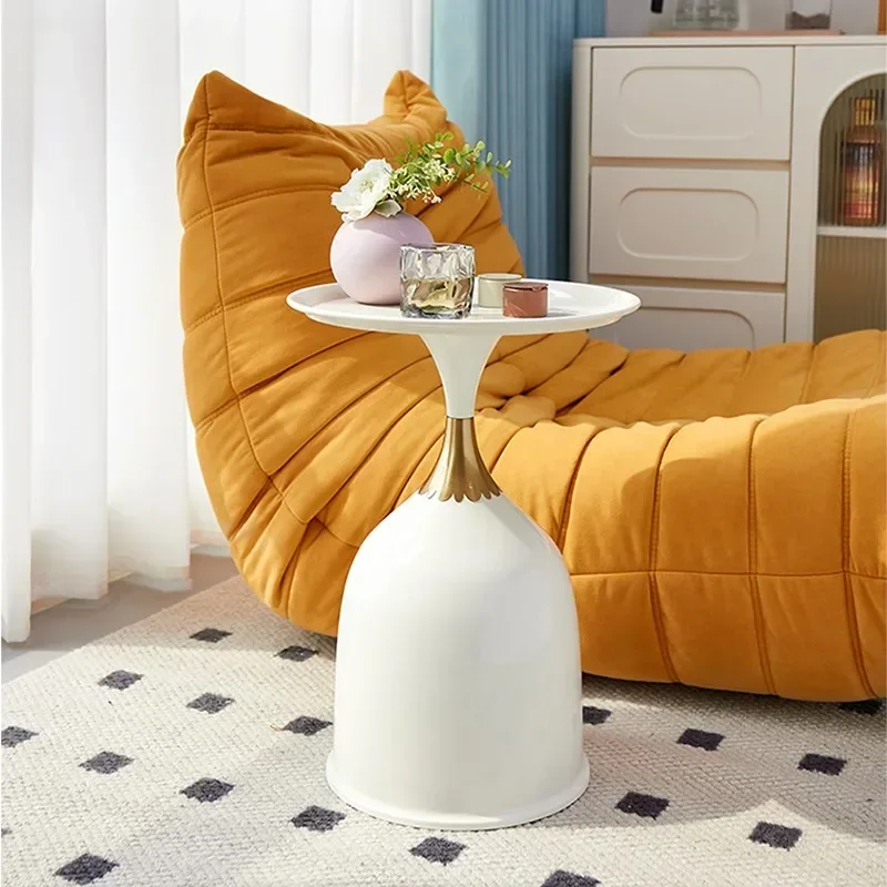 Modern Minimalist Coffee Table Living Room Sofa Side Tables Household Small House Nordic Style Italian Circular Corner Tables