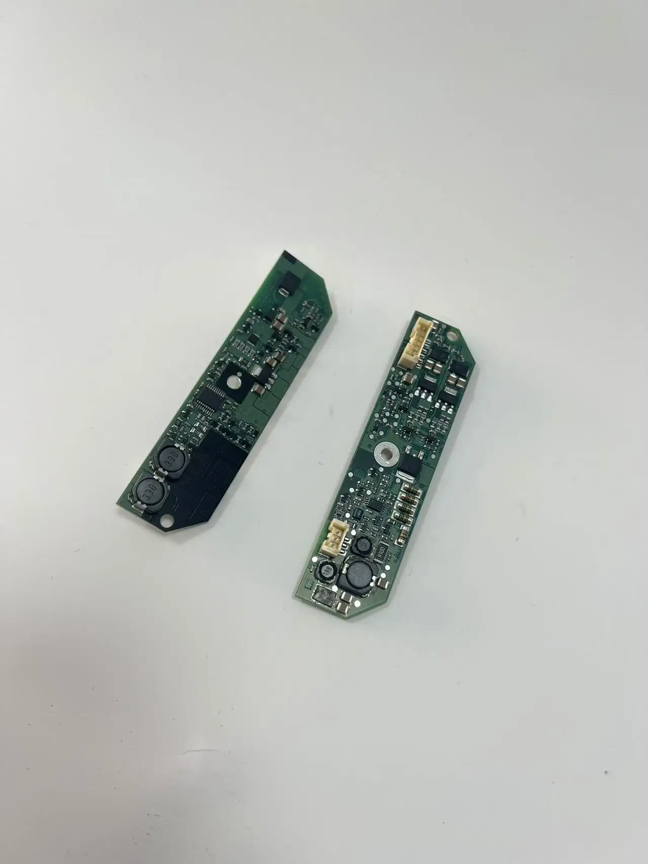 8X0907472 Applicable to Audi A1 daytime running light drive module headlight daytime running light circuit board