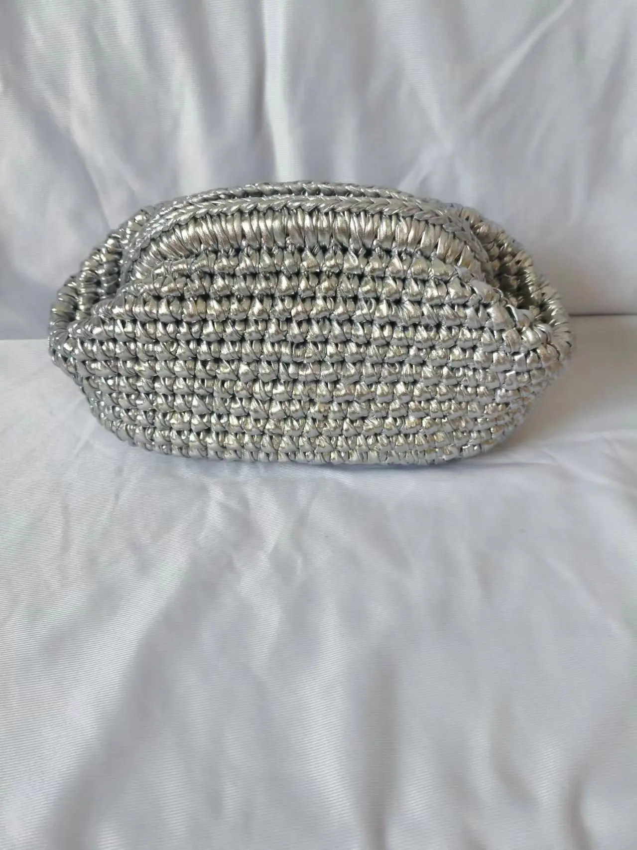 حقيبة بمشبك كروشيه من القماش المعدني، حقيبة منسوجة يدويًا تحت الإبط، حقيبة فضية لامعة متوسطة الحجم #2