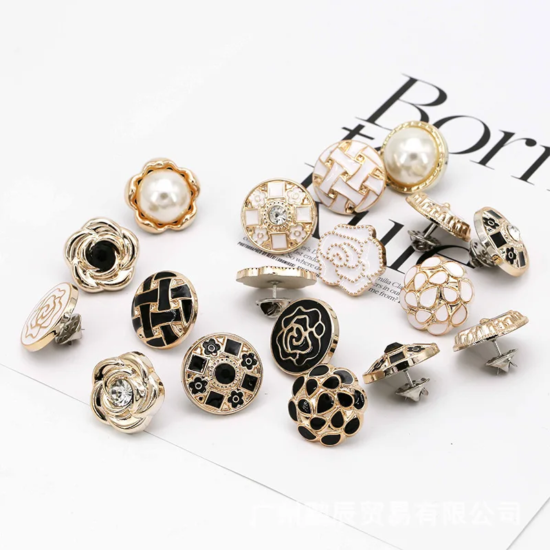 5pcs Metal Collar Pin Anti-Exposure Buckle Hidden Seamless Button Enamel Flower Pearl Decor Brooch Women Shirt Skirt Accessories