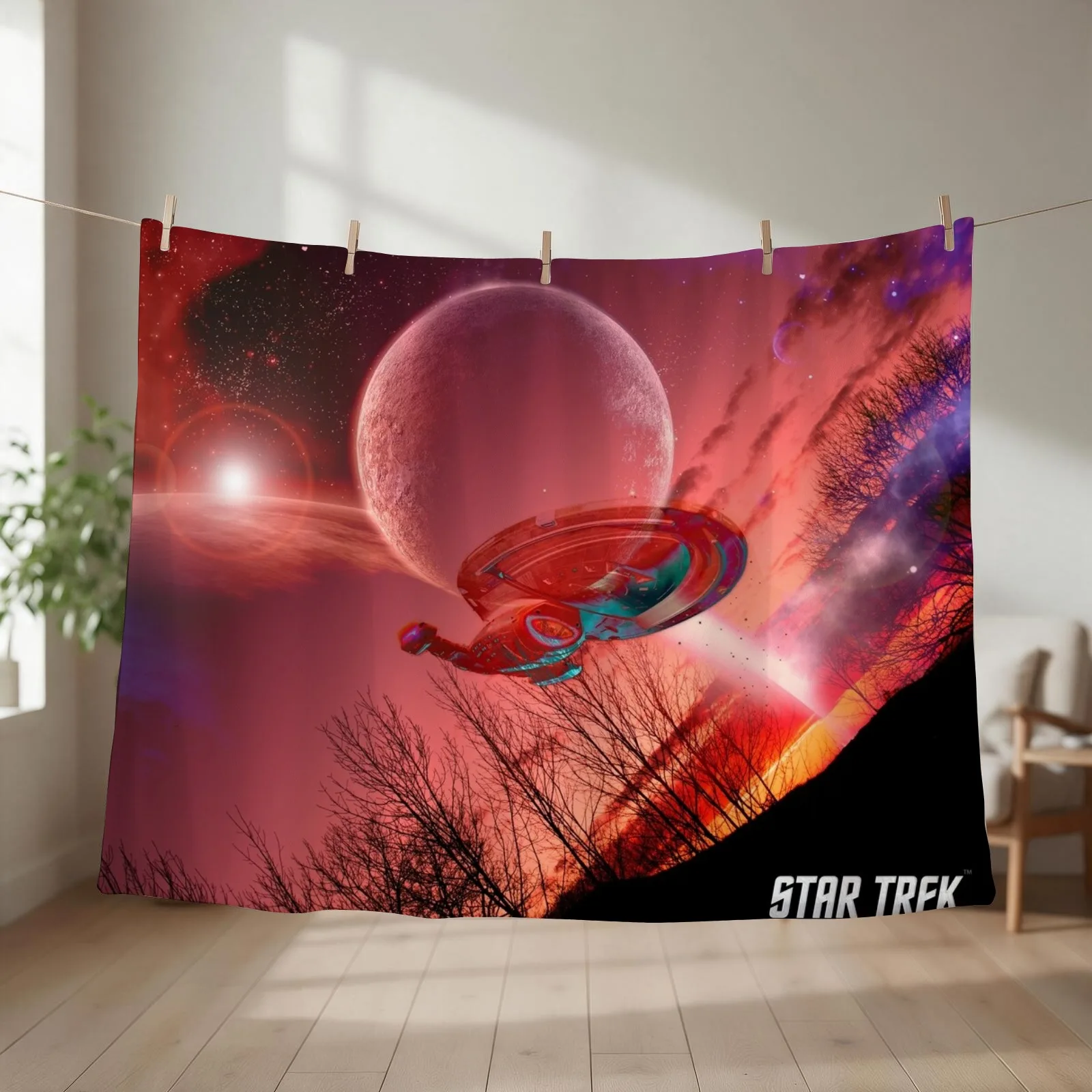 Star Trek, Voyager spaceship Throw Blanket couch cozy soft plush fuzzy picnic outdoor blanket