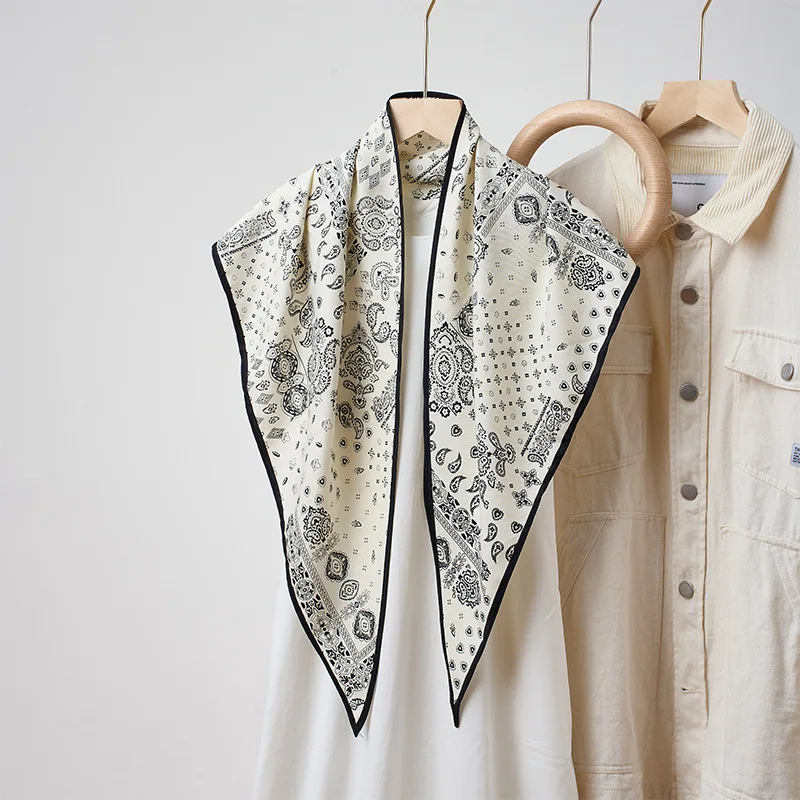 Summer Atmosphere Wearing Headscarf Twill Silk Simulation Silk Cool Diagonal Scarf Cashew Print Women's Triangle Silk Scarf