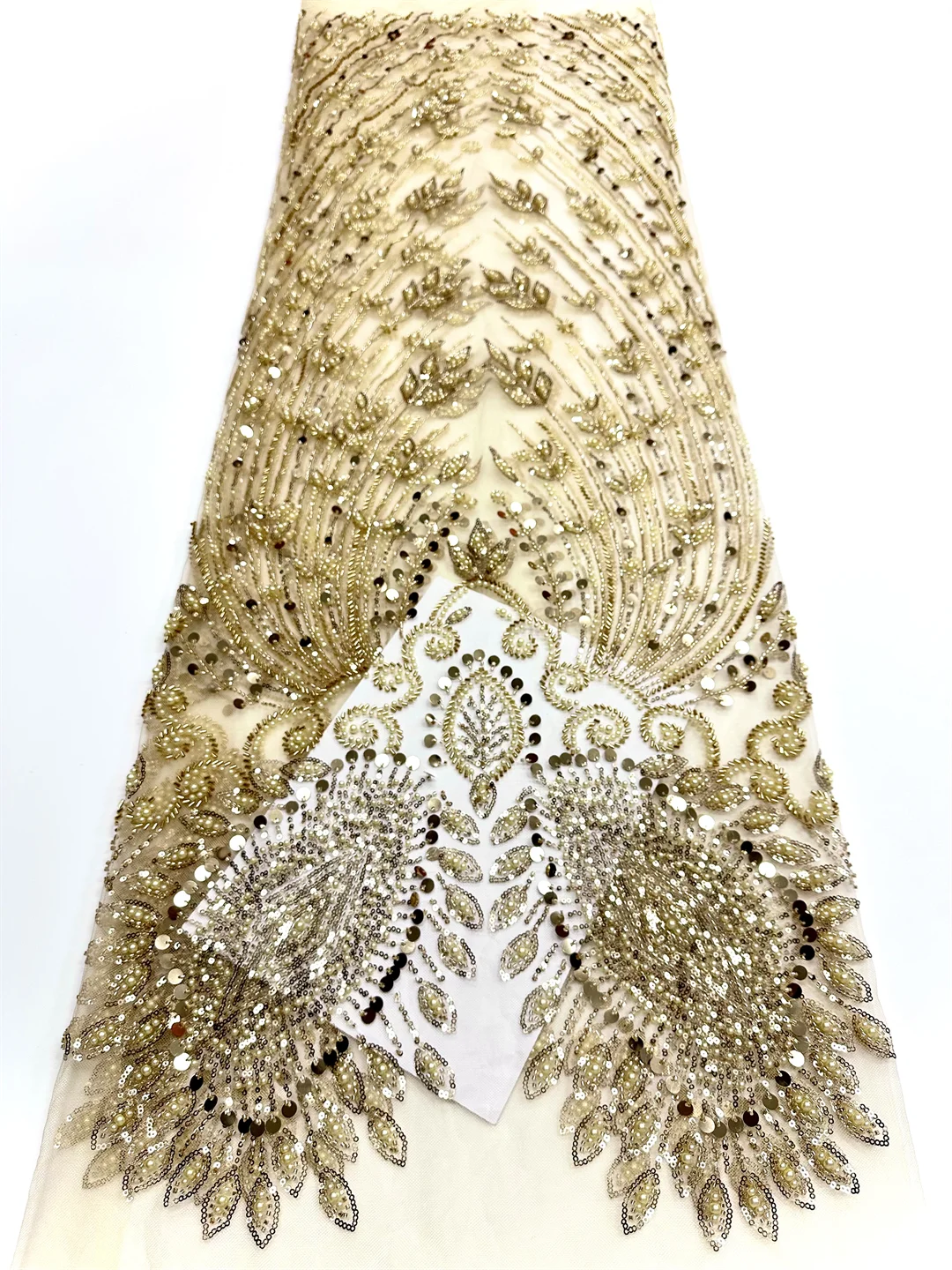 

High Quality Fashion Gold African Sequins Tulle Embroidered Groom Lace Fabric Beaded Lace Fabric For Nigerian 2026 Wedding Dress