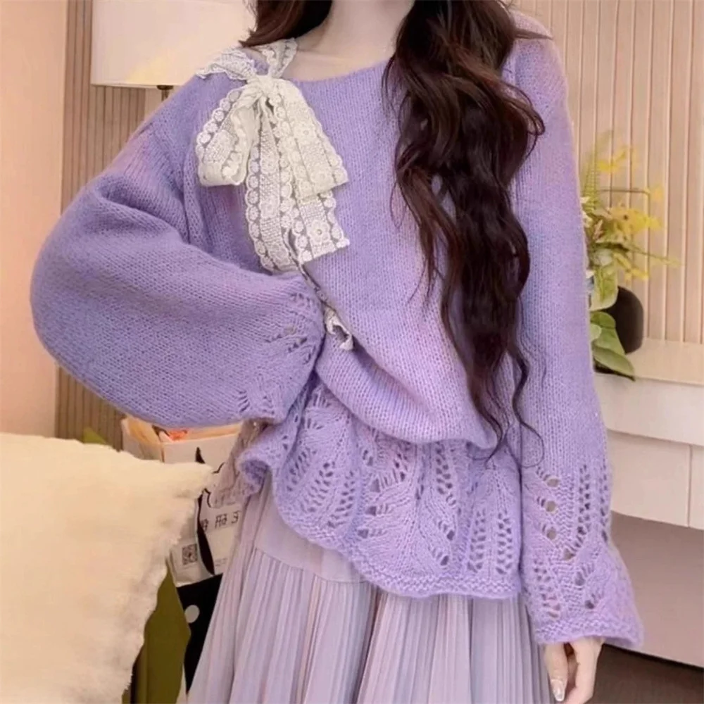 เสื้อสเวตเตอร์ถักแขนยาวแบบลำลองสำหรับผู้หญิง ฤดูใบไม้ผลิ/ฤดูใบไม้ร่วง 2025 ดีไซน์วินเทจทรงหลวมใหม่ แต่งลูกไม้ผูกโบว์หวานๆ