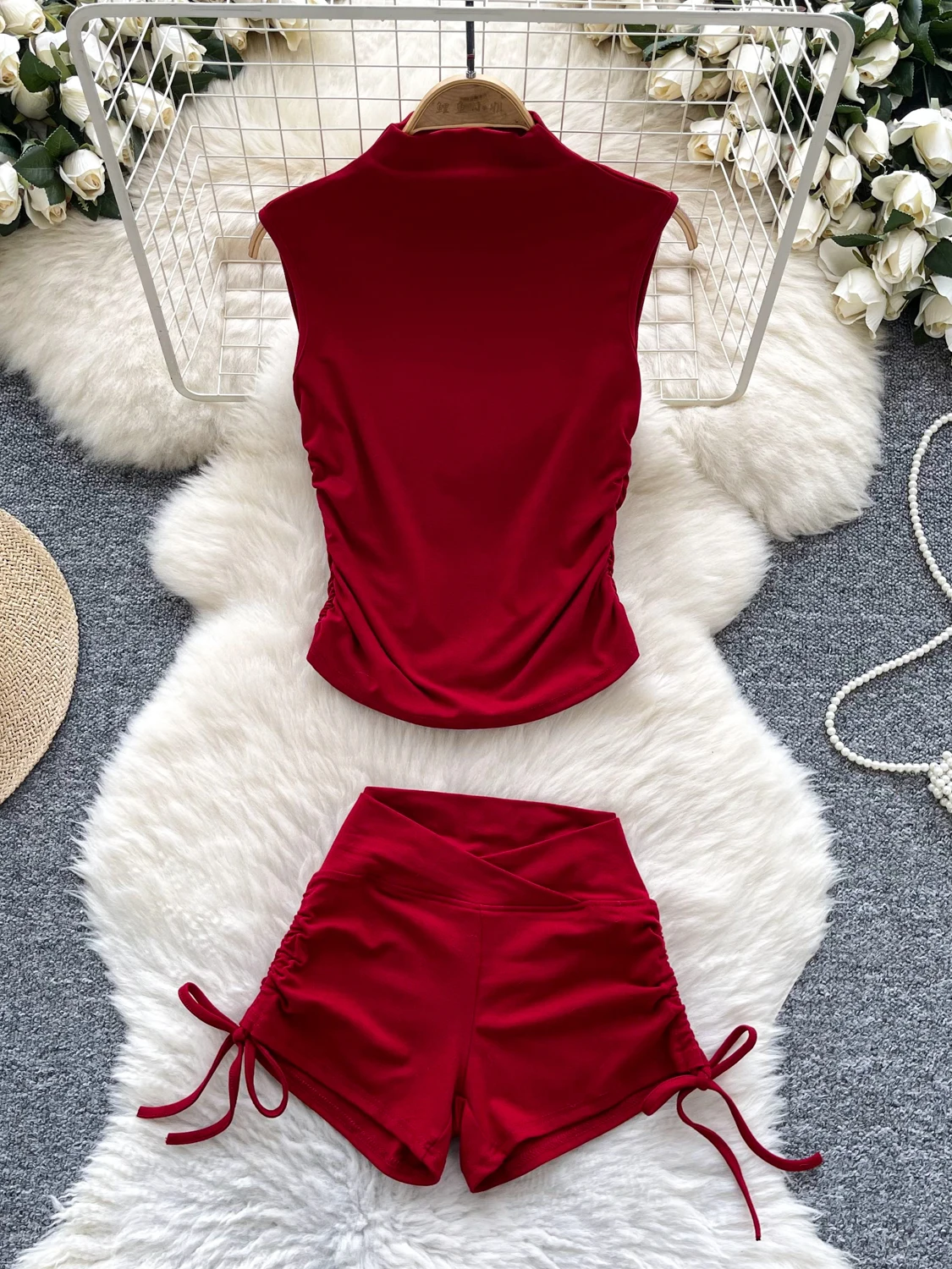 

Летний комплект Pure Desire, женская облегающая плиссированная футболка с высоким воротником и завязками по бокам вокруг orts