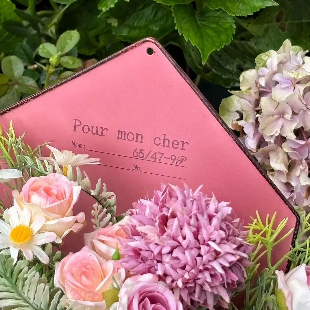 Flower Container Wall Mounted Envelope Planter Vintage Elegant Flower Pot Durable Drainage Hole Metal Plant Pot Indoor Use