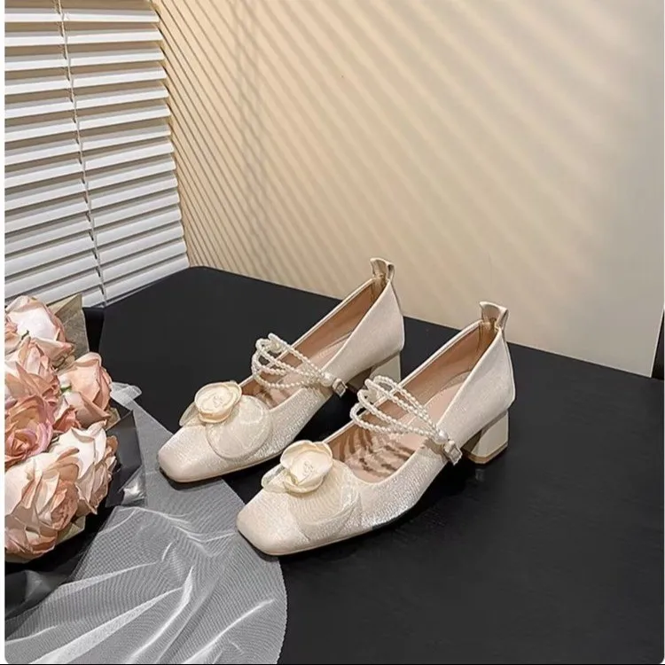 New Chinese style shoes, French gentle matching skirt shoes, rose white high heels, Mary Jane shoes for women