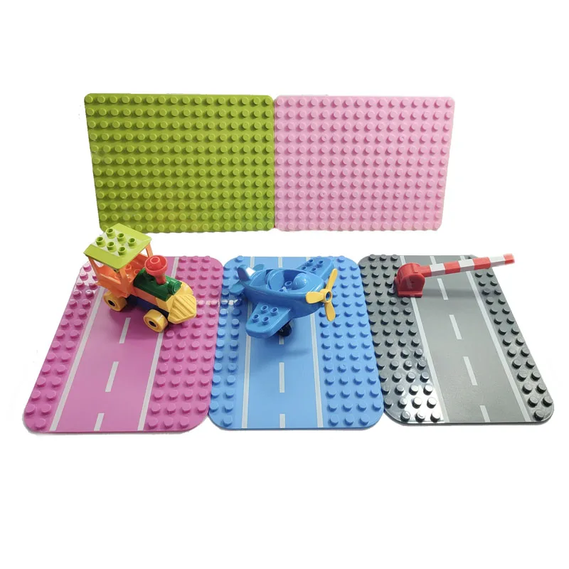 Big Dots Building Blocks para City Highway, Road Baseplate para Grande Bloco de Construção, Compatível com MOC, Loose Brick, 25.5*19cm, 12*16