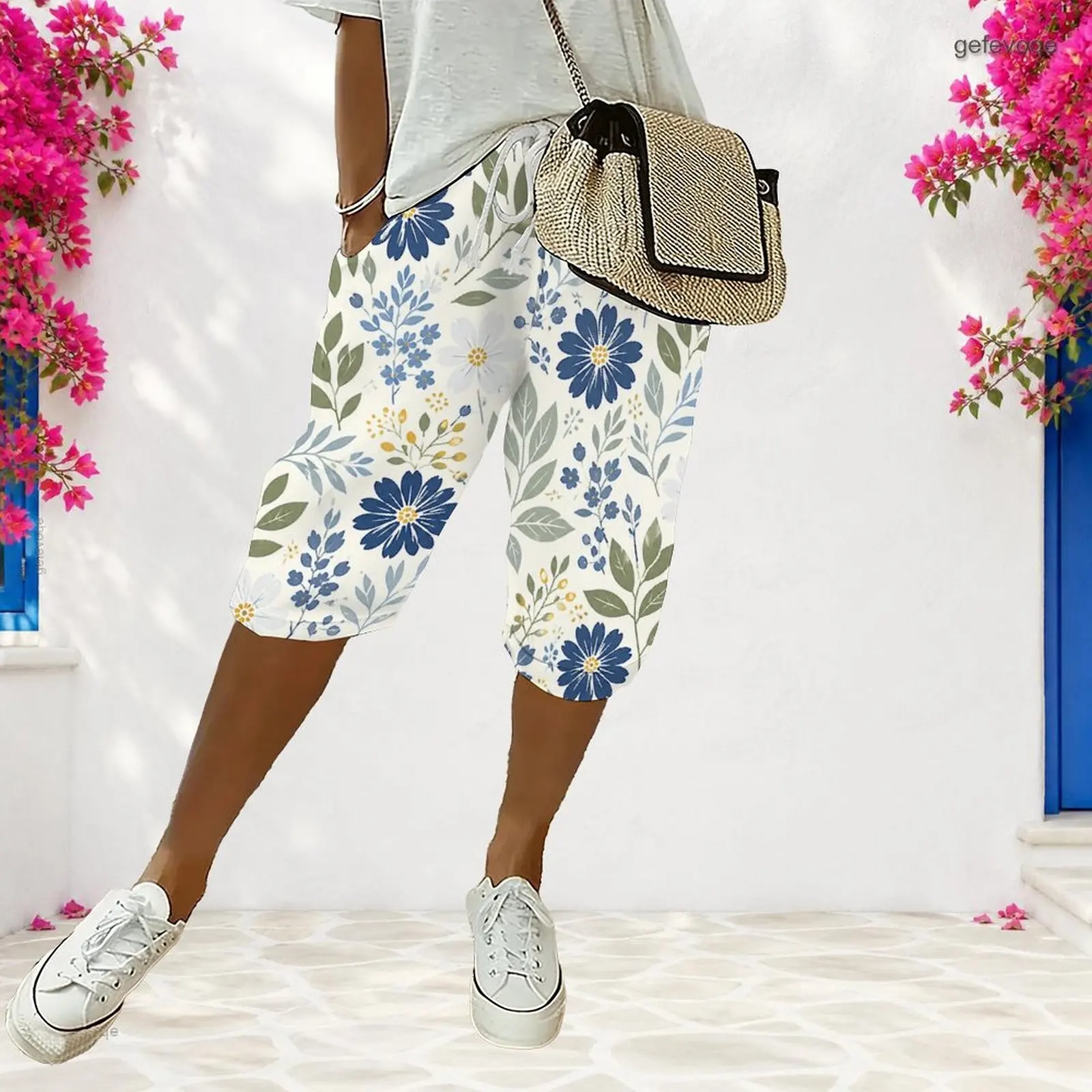 Women Printed Shorts Drawstring Waist Side Pockets Knee Length