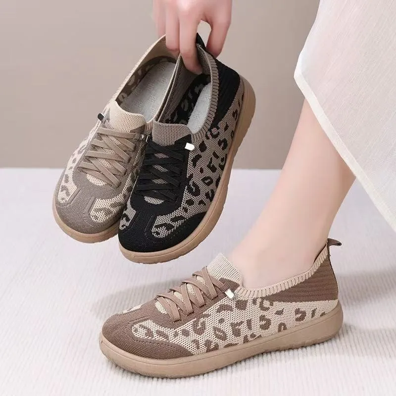Summer Leopard Mesh Knit Casual Walking Shoes For woman Non Slip Soft Sole Breathable Light Women's Sneakers Elderly Mother shoe
