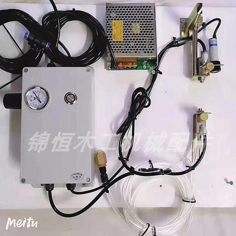 Edge banding machine, cleaning device, separation device, atomizer, atomized copper nozzle, cleaning device, cleaner separator